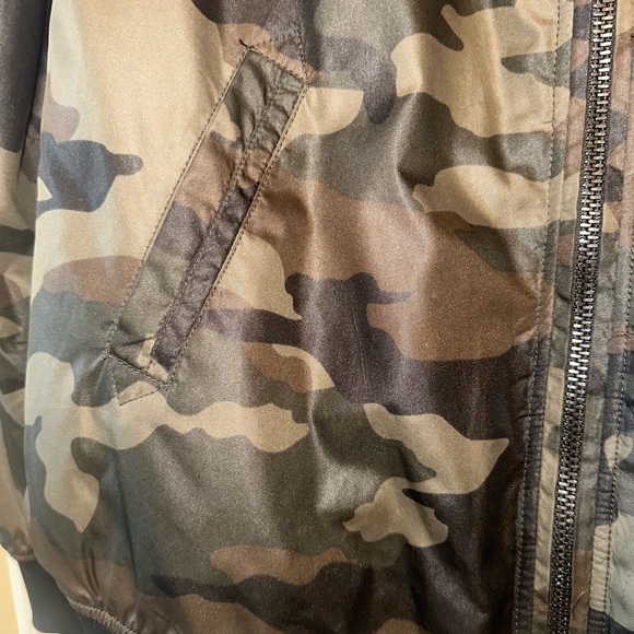 Army Jacket - Picture 4 of 12